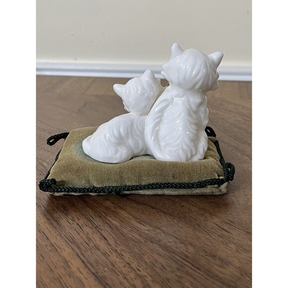 Vintage Porcelain 2 Cats on Pillow Ardalt Lenwile China Verithin Fine Japan - Picture 3 of 9